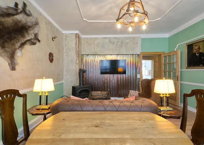 Herrenzimmer Mit Kamin Und Terrasse Annaberg-Buchholz