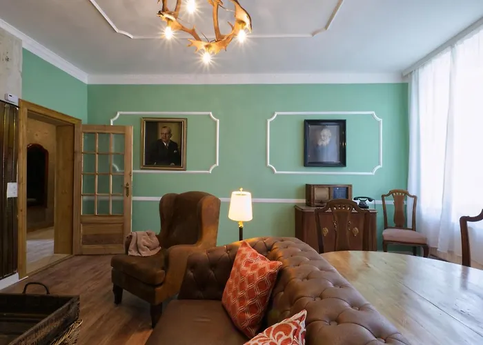 Herrenzimmer Mit Kamin Und Terrasse Annaberg-Buchholz